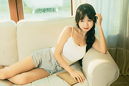 阳光里少女
