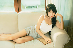阳光里少女