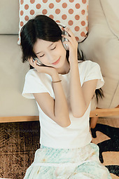 居家的女生