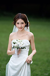 拒绝流水线婚纱照 松弛才是最高级的浪漫